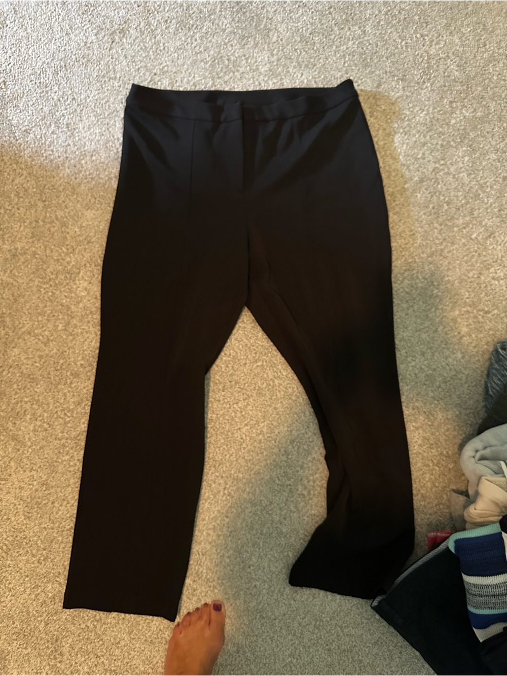 Chico's Black Women's Straight-Leg Stretch Pants